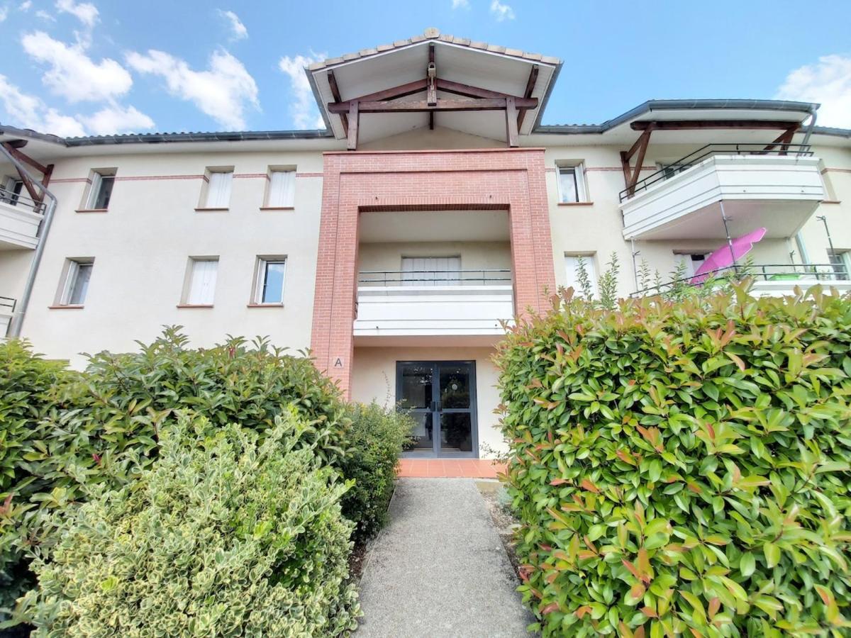 Le Sporting Land - Avec Entree Autonome, Parking Prive & Sa Piscine ! - Apartamento Gaillac Exterior foto