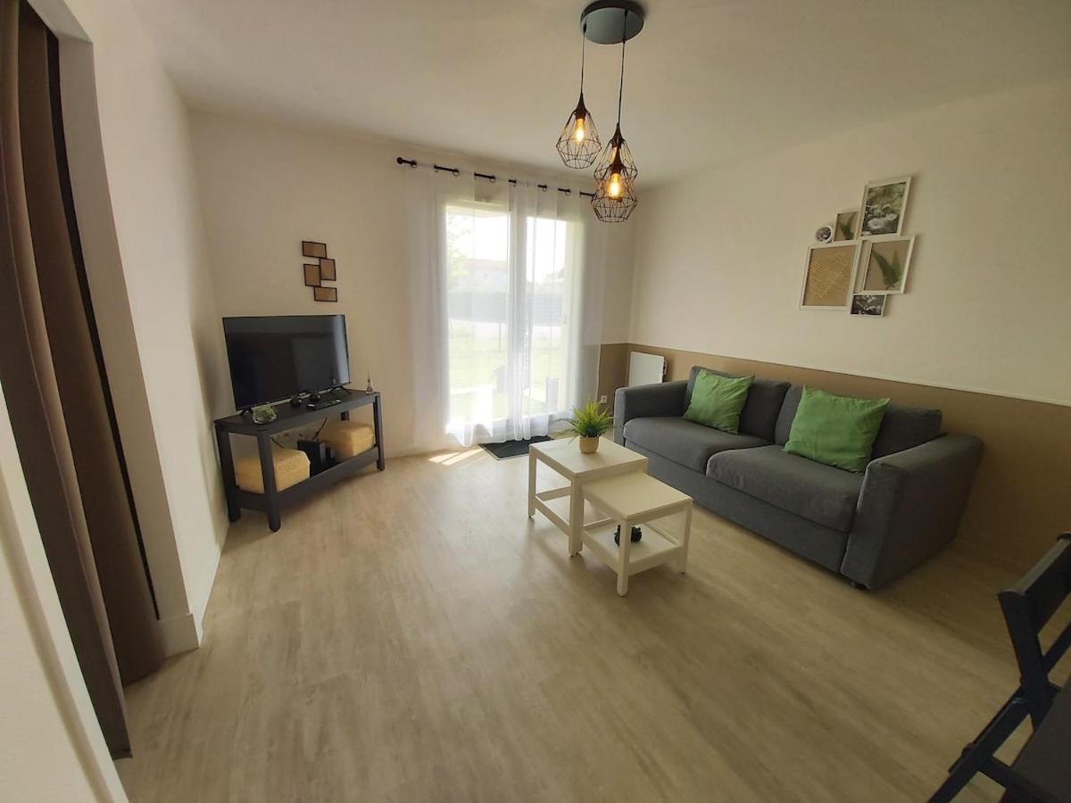 Le Sporting Land - Avec Entree Autonome, Parking Prive & Sa Piscine ! - Apartamento Gaillac Exterior foto