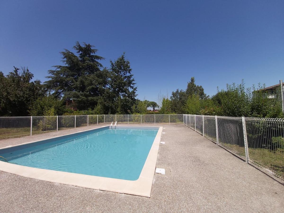 Le Sporting Land - Avec Entree Autonome, Parking Prive & Sa Piscine ! - Apartamento Gaillac Exterior foto
