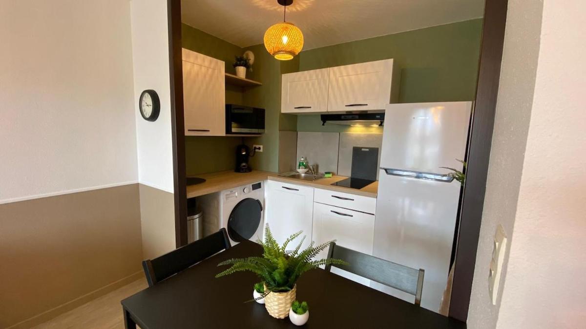 Le Sporting Land - Avec Entree Autonome, Parking Prive & Sa Piscine ! - Apartamento Gaillac Exterior foto