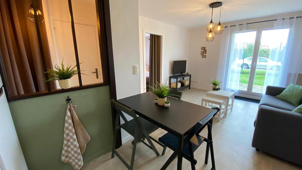 Le Sporting Land - Avec Entree Autonome, Parking Prive & Sa Piscine ! - Apartamento Gaillac Exterior foto
