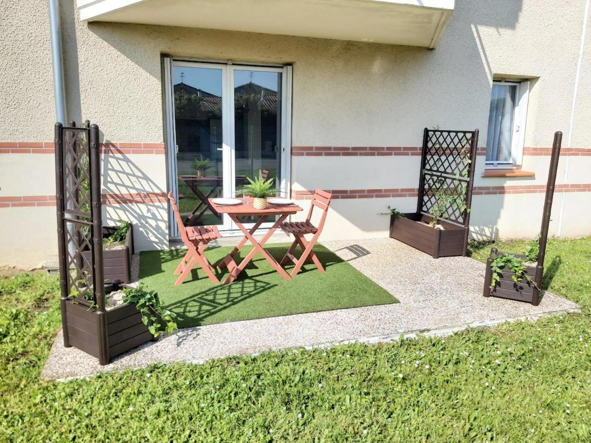 Le Sporting Land - Avec Entree Autonome, Parking Prive & Sa Piscine ! - Apartamento Gaillac Exterior foto